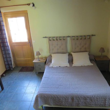 Au Grand Pre Bed & Breakfast Theillay Ngoại thất bức ảnh